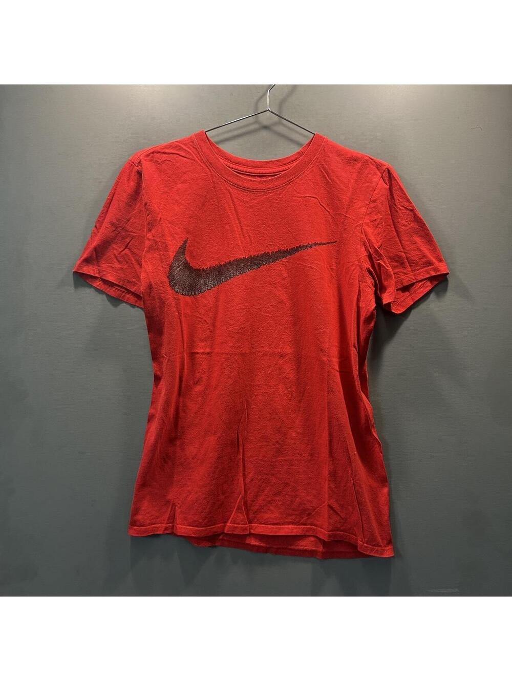 Nike Swoosh Red Baby Tee Women’s Y2K Top